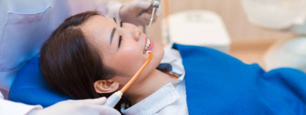 how to choose the right dentist for teeth cleaning